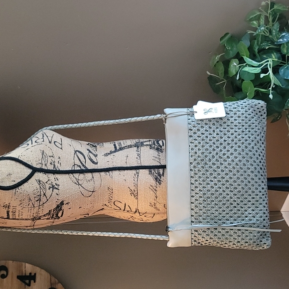 HOBO Daydream Leather Crossbody Bag - Picture 5 of 13